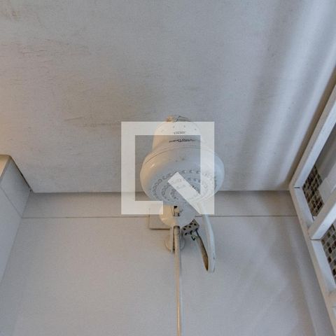 Casa à venda com 378m², 4 quartos e 3 vagas Casa à venda com 378m², 4 quartos e 3 vagasBanheiro 1