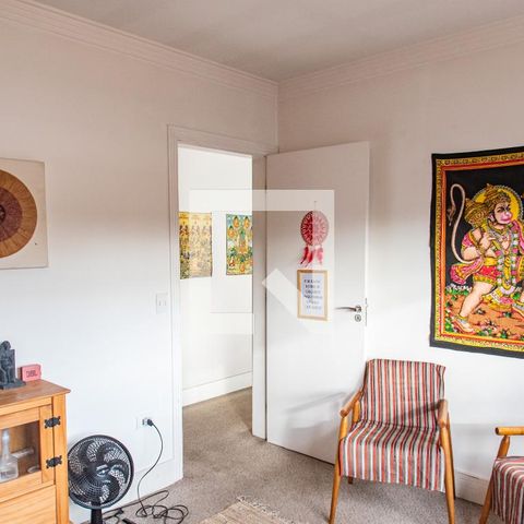 Casa à venda com 378m², 4 quartos e 3 vagas Casa à venda com 378m², 4 quartos e 3 vagasQuarto 1