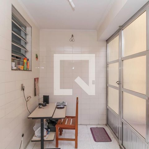 Casa à venda com 200m², 3 quartos e 3 vagasÁrea de Serviço