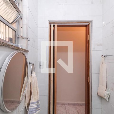 Casa à venda com 200m², 3 quartos e 3 vagasBanheiro 2