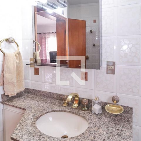 Casa à venda com 200m², 3 quartos e 3 vagasBanheiro da Suíte