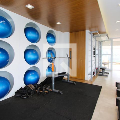 Studio à venda com 30m², 1 quarto e 1 vaga Studio à venda com 30m², 1 quarto e 1 vagaÁrea comum - Academia