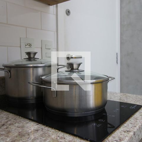 Studio à venda com 30m², 1 quarto e 1 vaga Studio à venda com 30m², 1 quarto e 1 vagaCozinha/ Ktinet Studio - Utensilios