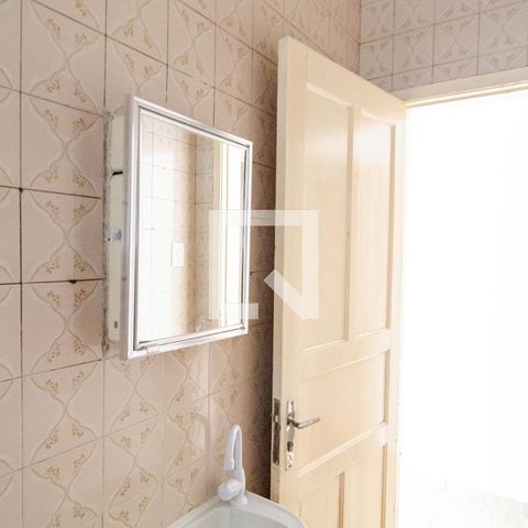 Casa à venda com 70m², 1 quarto e 1 vaga Casa à venda com 70m², 1 quarto e 1 vagaBanheiro Social