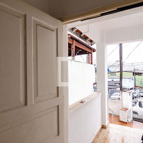 Casa à venda com 70m², 1 quarto e 1 vaga Casa à venda com 70m², 1 quarto e 1 vagaSala