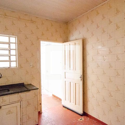 Casa à venda com 70m², 1 quarto e 1 vaga Casa à venda com 70m², 1 quarto e 1 vagaCozinha