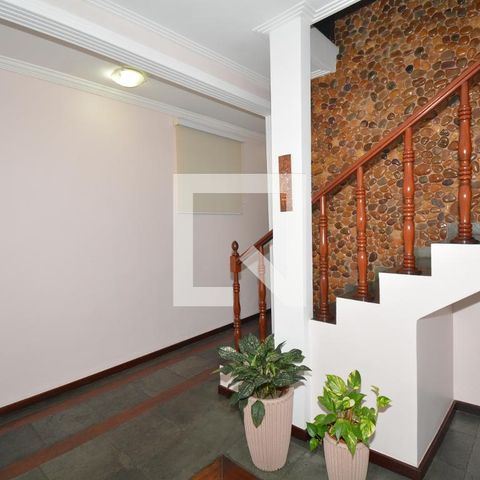 Casa à venda com 217m², 4 quartos e 2 vagasSala de Estar