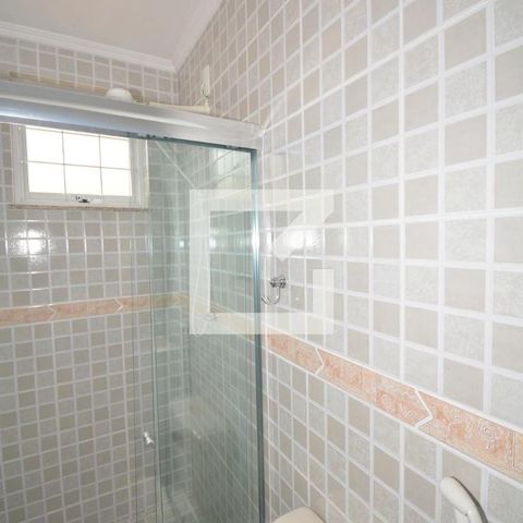 Casa à venda com 217m², 4 quartos e 2 vagasBanheiro da Suíte