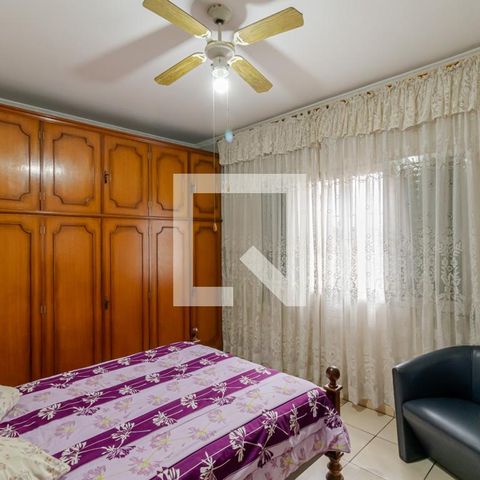 Casa à venda com 400m², 3 quartos e 8 vagas Casa à venda com 400m², 3 quartos e 8 vagasQuarto 2