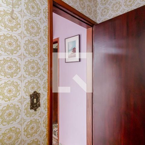 Casa à venda com 400m², 3 quartos e 8 vagas Casa à venda com 400m², 3 quartos e 8 vagasBanheiro de Serviço
