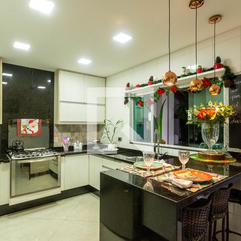 Casa à venda com 220m², 3 quartos e 4 vagasCozinha