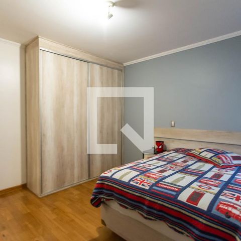 Casa à venda com 220m², 3 quartos e 4 vagasSuíte 2