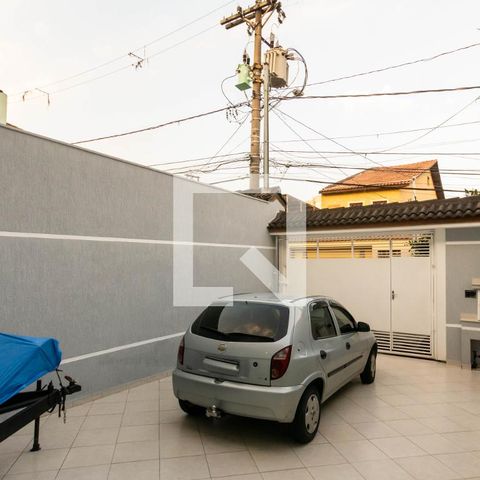 Casa à venda com 220m², 3 quartos e 4 vagasGaragem