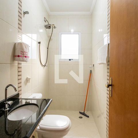 Casa à venda com 220m², 3 quartos e 4 vagasBanheiro da Suíte 3