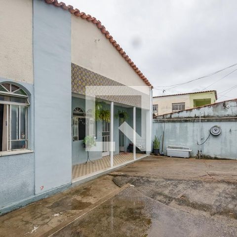Casa à venda com 160m², 3 quartos e 2 vagasGaragem
