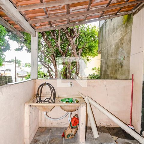Casa à venda com 160m², 3 quartos e 2 vagasVaranda  - Área de Serviço