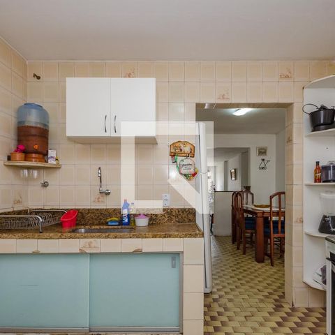 Casa à venda com 160m², 3 quartos e 2 vagasCozinha