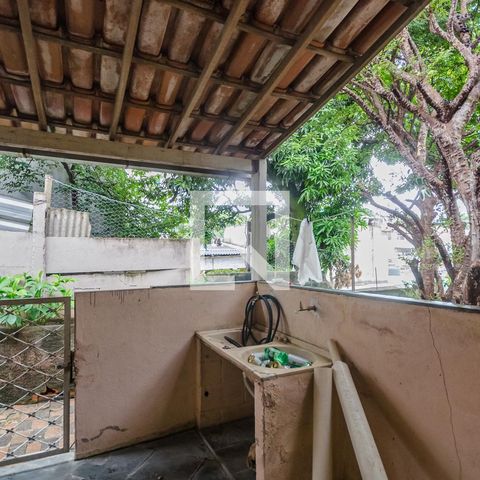 Casa à venda com 160m², 3 quartos e 2 vagasVaranda  - Área de Serviço