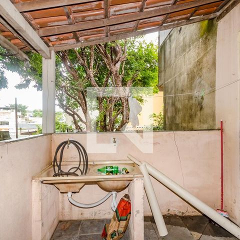 Casa à venda com 160m², 3 quartos e 2 vagasVaranda  - Área de Serviço