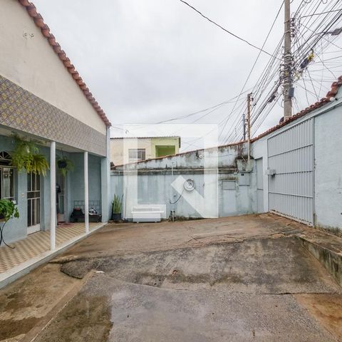 Casa à venda com 160m², 3 quartos e 2 vagasGaragem