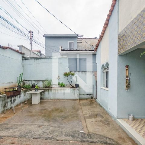 Casa à venda com 160m², 3 quartos e 2 vagasGaragem