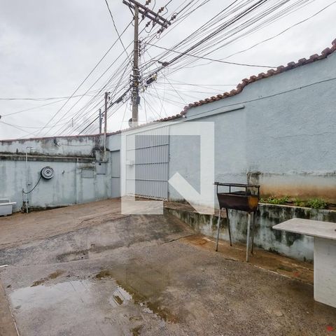 Casa à venda com 160m², 3 quartos e 2 vagasGaragem