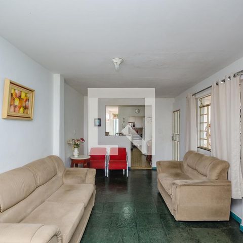 Casa à venda com 160m², 3 quartos e 2 vagasSala 2