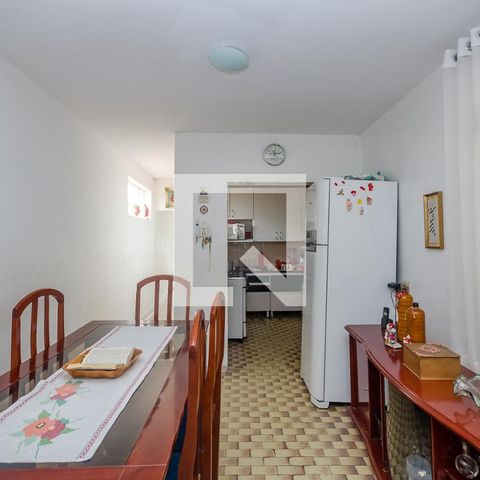 Casa à venda com 160m², 3 quartos e 2 vagasSala 1