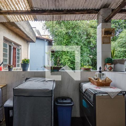 Casa à venda com 160m², 3 quartos e 2 vagasÁrea de Serviço