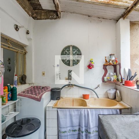 Casa à venda com 160m², 3 quartos e 2 vagasÁrea de Serviço