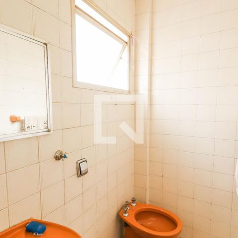 Casa à venda com 115m², 3 quartos e 2 vagasBanheiro