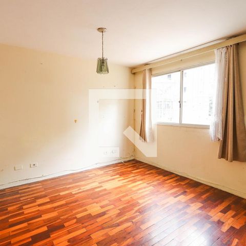 Casa à venda com 115m², 3 quartos e 2 vagasSala