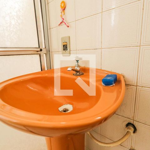 Casa à venda com 115m², 3 quartos e 2 vagasBanheiro