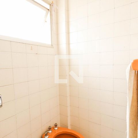 Casa à venda com 115m², 3 quartos e 2 vagasBanheiro