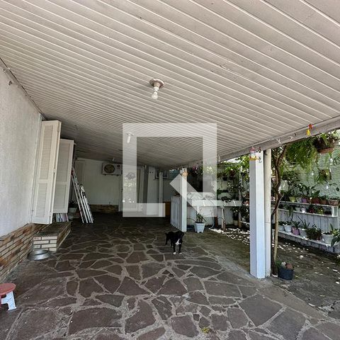 Casa à venda com 140m², 3 quartos e 2 vagasGaragem