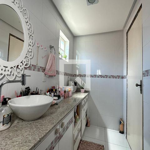 Casa à venda com 140m², 3 quartos e 2 vagasBanheiro da Suíte