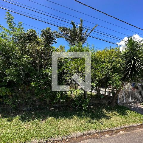 Casa à venda com 140m², 3 quartos e 2 vagasFachada