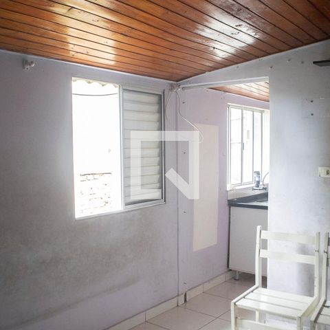 Casa à venda com 130m², 5 quartos e 2 vagas Casa à venda com 130m², 5 quartos e 2 vagasQuarto casa 2