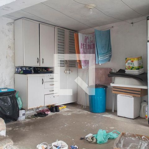Casa à venda com 130m², 5 quartos e 2 vagas Casa à venda com 130m², 5 quartos e 2 vagasÁrea de Serviço