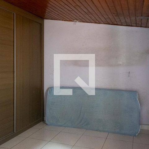Casa à venda com 130m², 5 quartos e 2 vagas Casa à venda com 130m², 5 quartos e 2 vagasQuarto casa 2