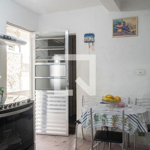Casa à venda com 130m², 5 quartos e 2 vagas Casa à venda com 130m², 5 quartos e 2 vagasCozinha casa 1