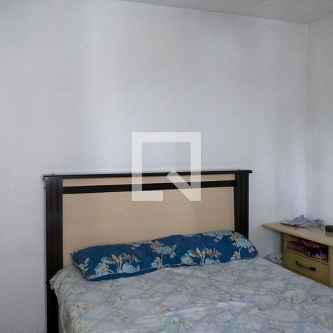 Casa à venda com 130m², 5 quartos e 2 vagas Casa à venda com 130m², 5 quartos e 2 vagasQuarto 1 casa 1