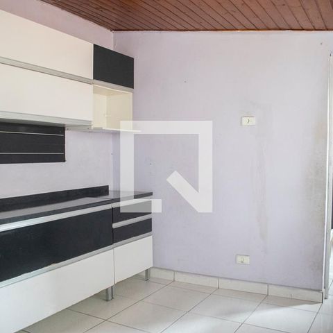 Casa à venda com 130m², 5 quartos e 2 vagas Casa à venda com 130m², 5 quartos e 2 vagasCozinha casa 2