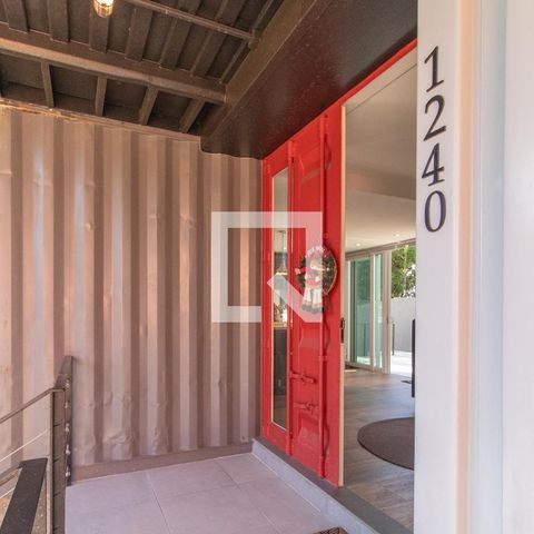 Casa à venda com 340m², 3 quartos e 3 vagasÁrea Externa