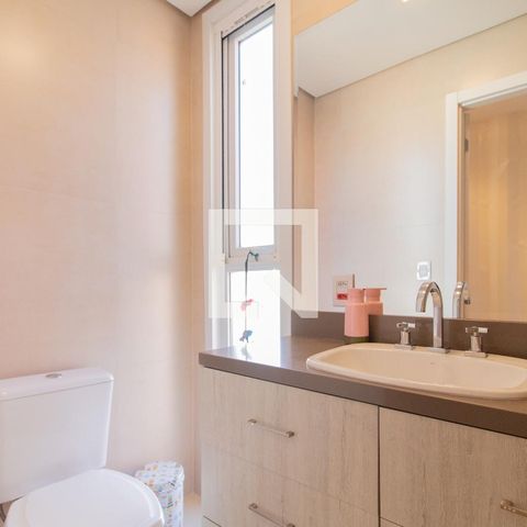 Casa à venda com 340m², 3 quartos e 3 vagasBanheiro Corredor