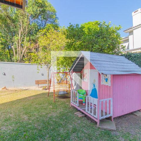 Casa à venda com 340m², 3 quartos e 3 vagasÁrea Externa