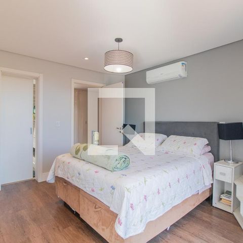 Casa à venda com 340m², 3 quartos e 3 vagasQuarto 3 - Suíte