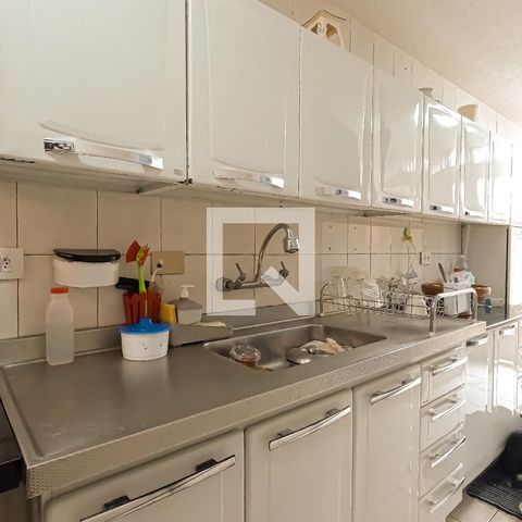 Casa à venda com 180m², 4 quartos e 2 vagas Casa à venda com 180m², 4 quartos e 2 vagasCozinha