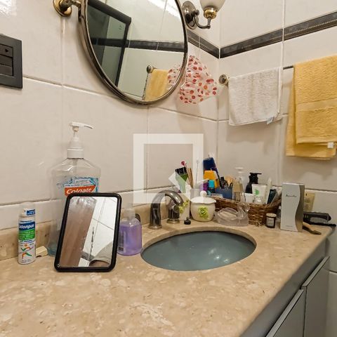Casa à venda com 180m², 4 quartos e 2 vagas Casa à venda com 180m², 4 quartos e 2 vagasBanheiro