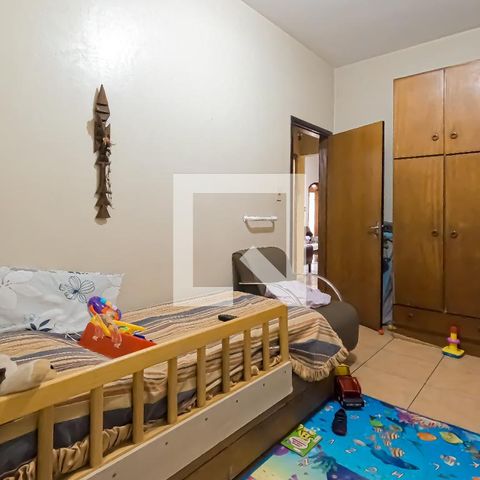 Casa à venda com 180m², 4 quartos e 2 vagas Casa à venda com 180m², 4 quartos e 2 vagasQuarto 2